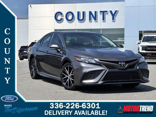 2024 Toyota Camry SE