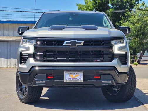 Sterling Gray Metallic 2026 Chevrolet Silverado 1500 LT Trail Boss