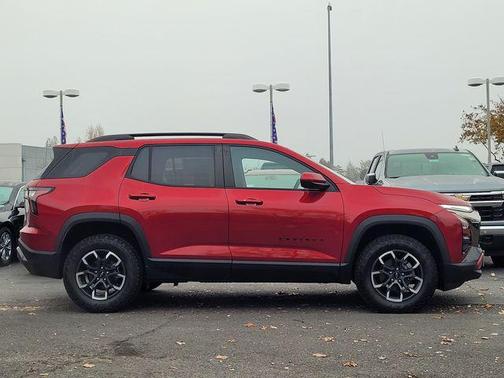 Radiant Red Tintcoat 2025 Chevrolet Equinox AWD ACTIV