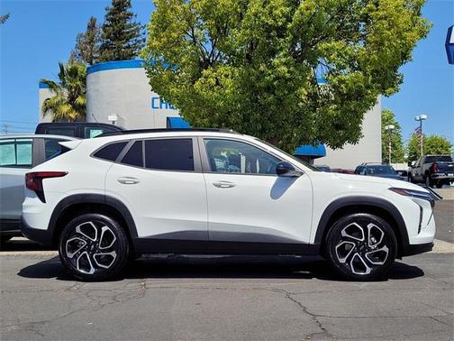 2025 Chevrolet Trax FWD 2RS