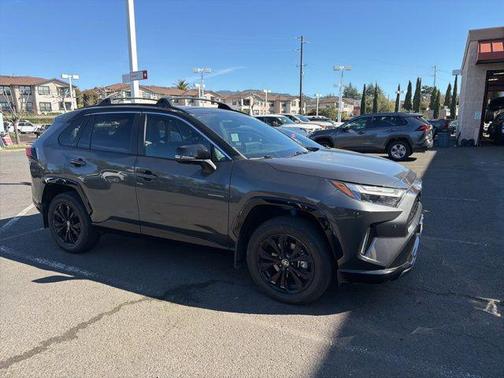 2023 Toyota RAV4 Hybrid SE