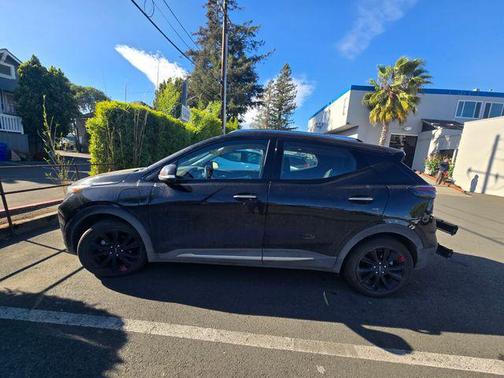 Mosaic Black Metallic 2023 Chevrolet Bolt EUV FWD Premier