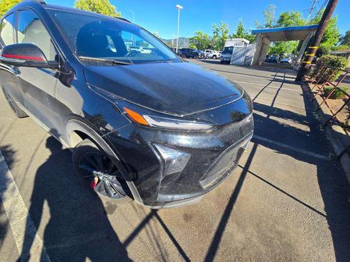 Mosaic Black Metallic 2023 Chevrolet Bolt EUV FWD Premier