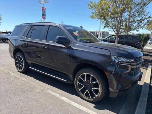 Dark Ash Metallic 2022 Chevrolet Tahoe 4WD RST