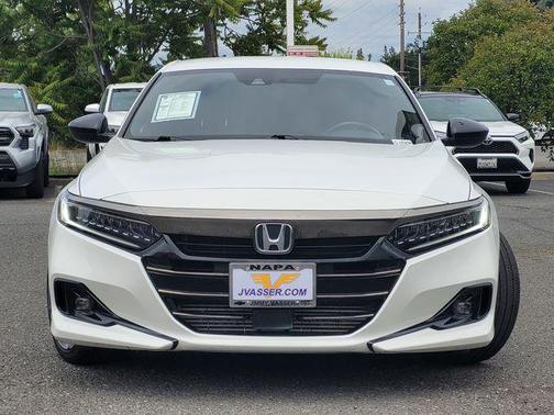 Platinum White Pearl 2022 Honda Accord Sport 1.5T