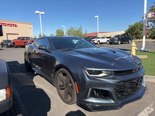 Shadow Gray Metallic 2022 Chevrolet Camaro ZL1
