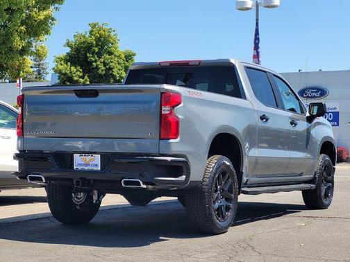 Sterling Gray Metallic 2026 Chevrolet Silverado 1500 LT Trail Boss