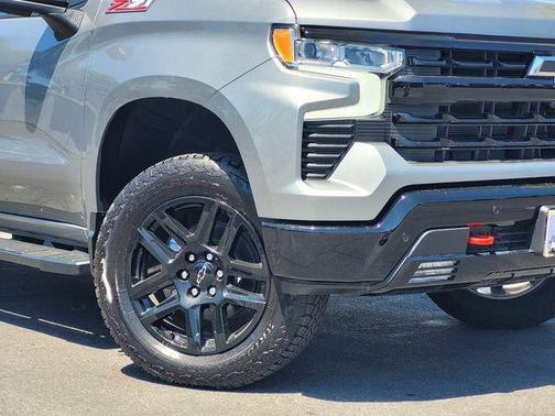 Sterling Gray Metallic 2026 Chevrolet Silverado 1500 LT Trail Boss