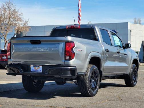 Sterling Gray Metallic 2026 Chevrolet Colorado WT