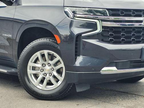 Dark Ash Metallic 2022 Chevrolet Tahoe LS
