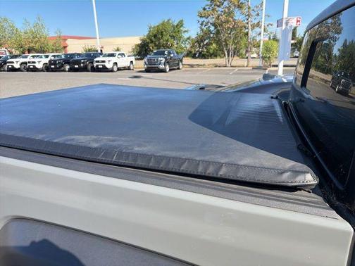 Sting-Gray Clearcoat 2023 Jeep Gladiator Sport