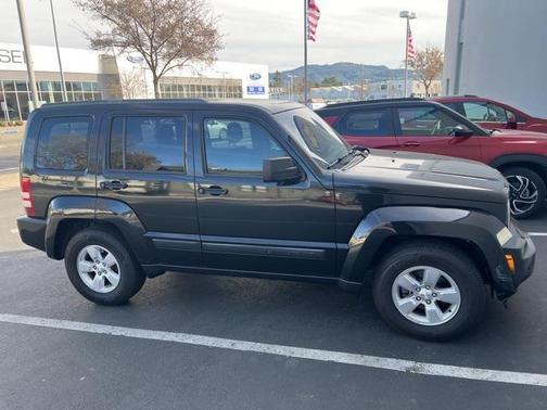 2012 Jeep Liberty Sport