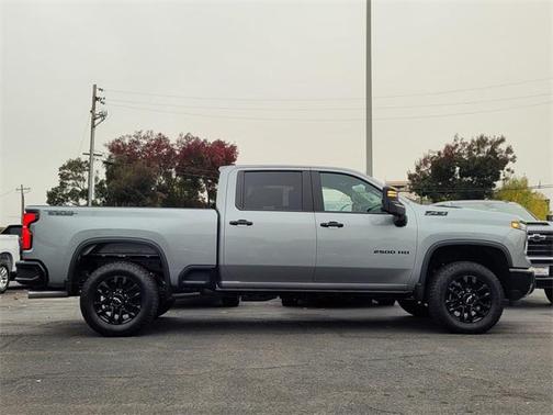 2026 Chevrolet Silverado 2500 LT