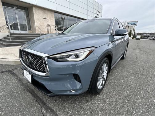 2022 INFINITI QX50 ESSENTIAL