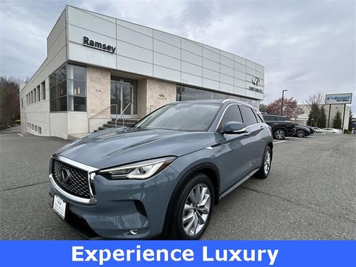 2022 INFINITI QX50 ESSENTIAL