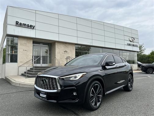 2022 INFINITI QX55 LUXE