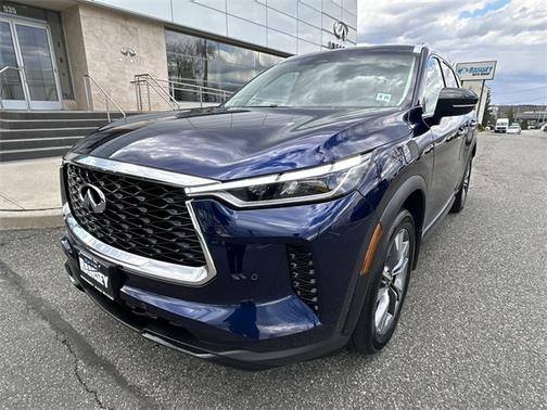 2024 INFINITI QX60 LUXE