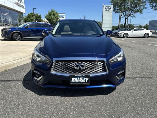 2022 INFINITI Q50 LUXE