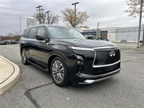 2025 INFINITI QX80 SENSORY