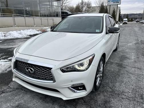 2022 INFINITI Q50 LUXE