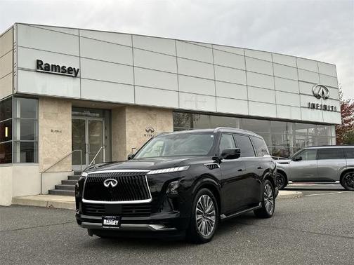 2025 INFINITI QX80 SENSORY