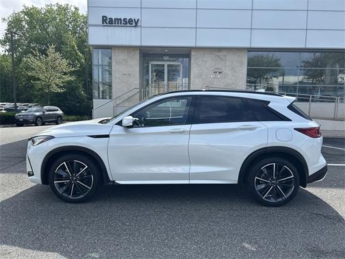 2025 INFINITI QX50 SPORT