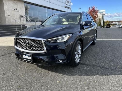 2022 INFINITI QX50 ESSENTIAL