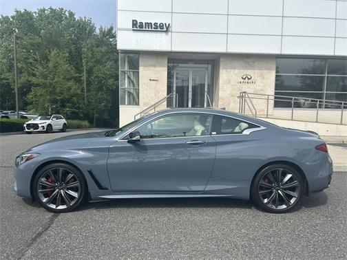 2022 INFINITI Q60 RED SPORT 400
