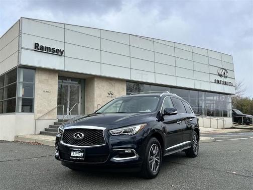 2019 INFINITI QX60 LUXE