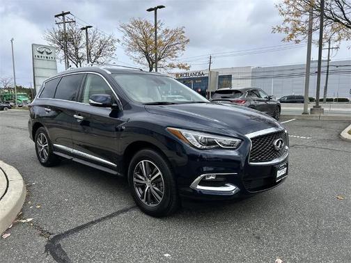 2019 INFINITI QX60 LUXE