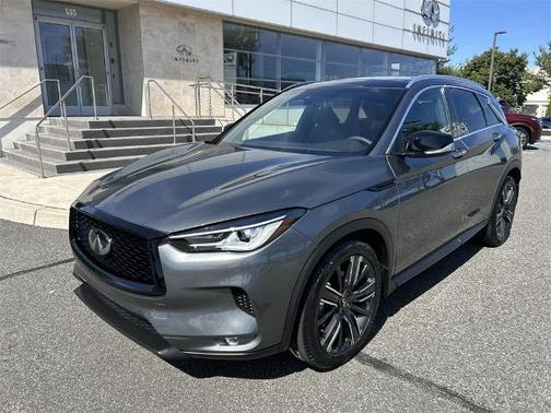 2022 INFINITI QX50 LUXE