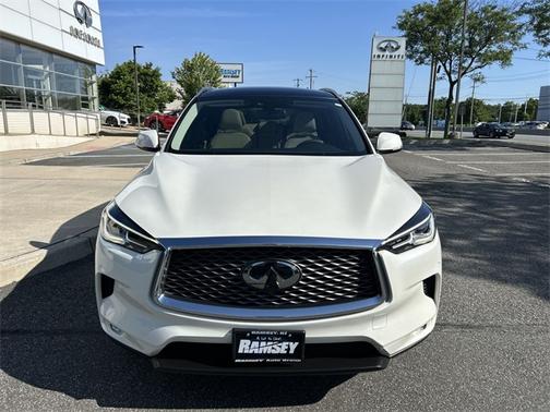 2022 INFINITI QX50 LUXE