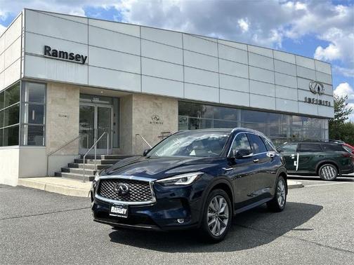 2021 INFINITI QX50 LUXE