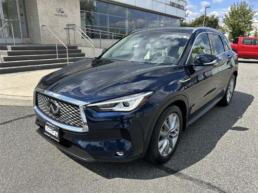 2021 INFINITI QX50 LUXE