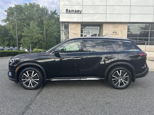 2022 INFINITI QX60 SENSORY
