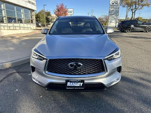2021 INFINITI QX50 LUXE