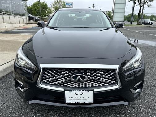 2022 INFINITI Q50 LUXE