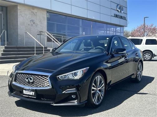 2022 INFINITI Q50 SENSORY