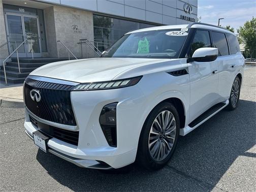 2025 INFINITI QX80 SENSORY