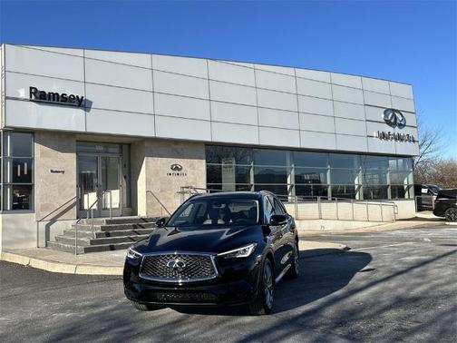 2024 INFINITI QX50 LUXE