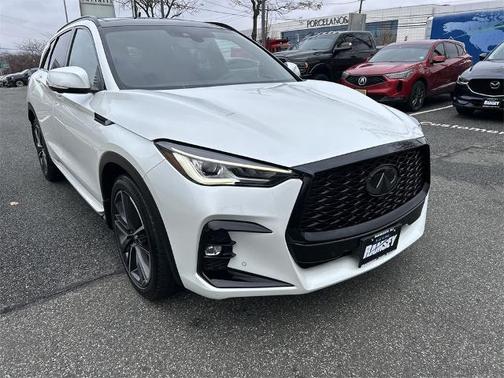 2023 INFINITI QX50 SPORT