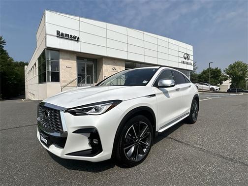 2024 INFINITI QX55 LUXE