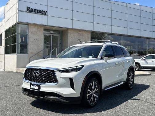 2025 INFINITI QX60 SENSORY