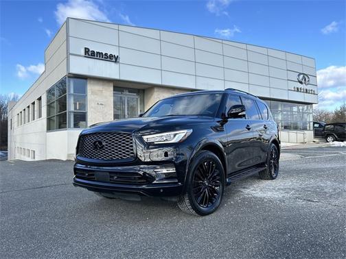 2023 INFINITI QX80 SENSORY