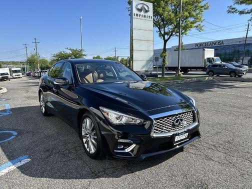 Black Obsidian 2023 INFINITI Q50 LUXE