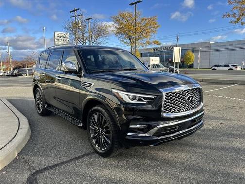 2024 INFINITI QX80 SENSORY
