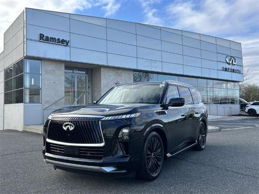 2025 INFINITI QX80 SENSORY