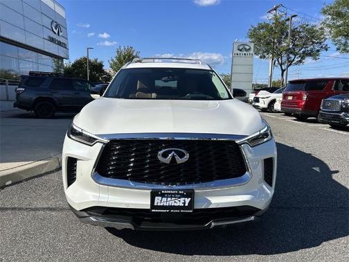 2022 INFINITI QX60 SENSORY