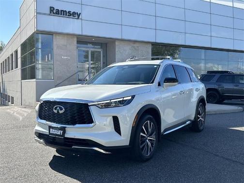 2022 INFINITI QX60 SENSORY