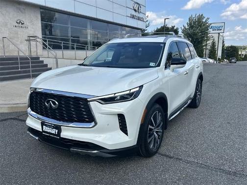 2022 INFINITI QX60 SENSORY